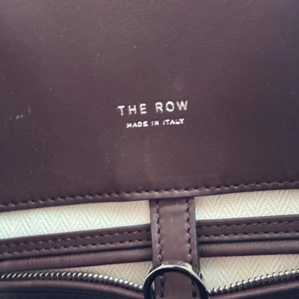 Soft Margaux 12 Bag in Leather - Picture 8 of 8
